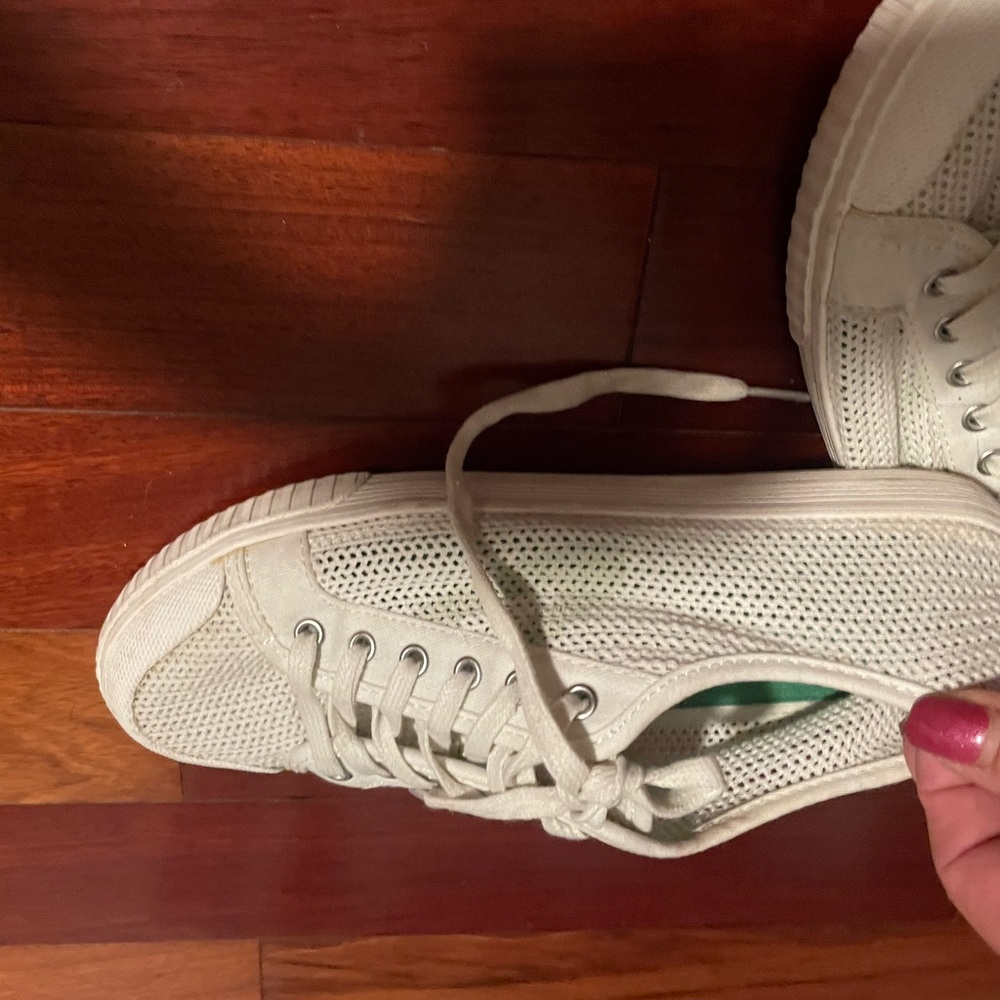 Tretorn Cream and Green Sneakers